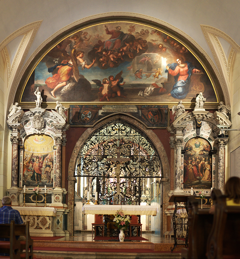 Glavni oltar svetišta Majke Božje Trsatske