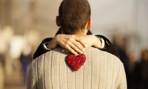 'Emocionalni preljub': Kako prepoznati da je prijateljstvo s osobom suprotnog spola otišlo predaleko?