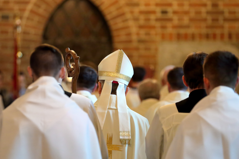 Bismo li trebali sve svećenike smatrati krivima zbog zlostavljanja koja su se dogodila u Crkvi