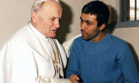 Na jučerašnji dan prije 37 godina izvršen atentat na Ivana Pavla II.: „Jedna je ruka ispalila metak, a druga ga je vodila“