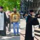 FOTO Pravoslavni je svećenik škropio svoj grad svetom vodom nakon LGBT parade