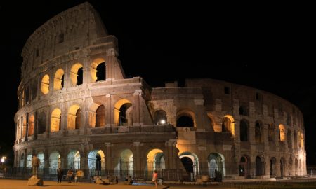 Meditacije ovogodišnjeg Križnog puta u rimskom Koloseumu posvećene trpljenju žrtava trgovine ljudima