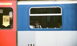 dječak u vlaku